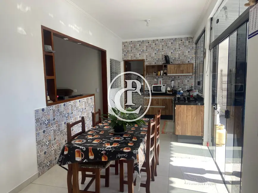 Foto 5 de Casa com 2 quartos à venda, 300m2 em Sao Jose Dos Campos - SP