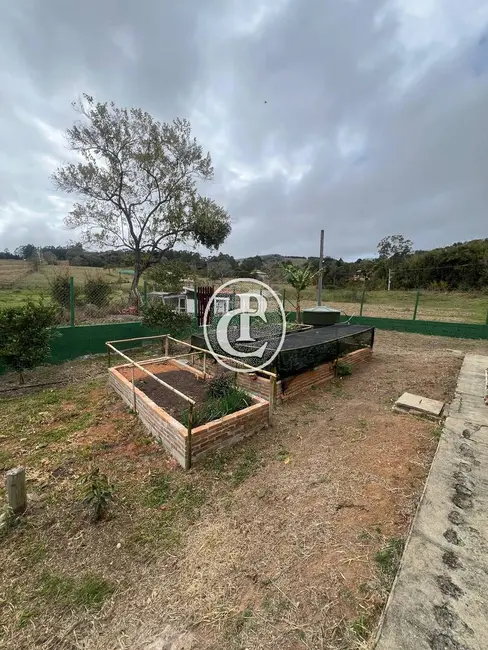 Sítio / Rancho com 2 quartos à venda, 55m2 em Paraibuna - SP - imagem 3 Foto 3 de Sítio / Rancho com 2 quartos à venda, 55m2 em Paraibuna - SP