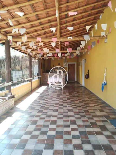 Chácara com 2 quartos à venda, 200m2 em Paraibuna - SP - imagem 5 Foto 5 de Chácara com 2 quartos à venda, 200m2 em Paraibuna - SP