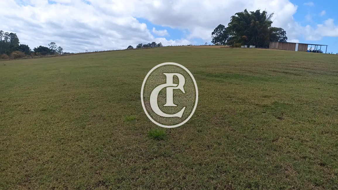 Sítio / Rancho à venda, 48400m2 em Paraibuna - SP - imagem 7 Foto 7 de Sítio / Rancho à venda, 48400m2 em Paraibuna - SP
