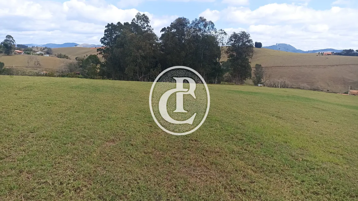 Sítio / Rancho à venda, 48400m2 em Paraibuna - SP - imagem 4 Foto 4 de Sítio / Rancho à venda, 48400m2 em Paraibuna - SP