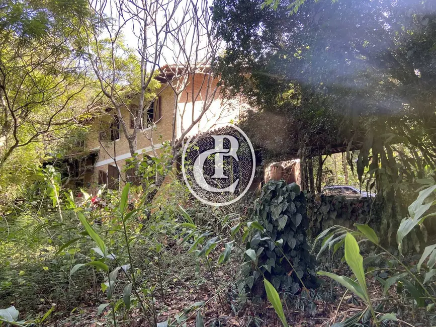 Chácara com 4 quartos à venda, 36000m2 em Jacarei - SP - imagem 6 Foto 6 de Chácara com 4 quartos à venda, 36000m2 em Jacarei - SP