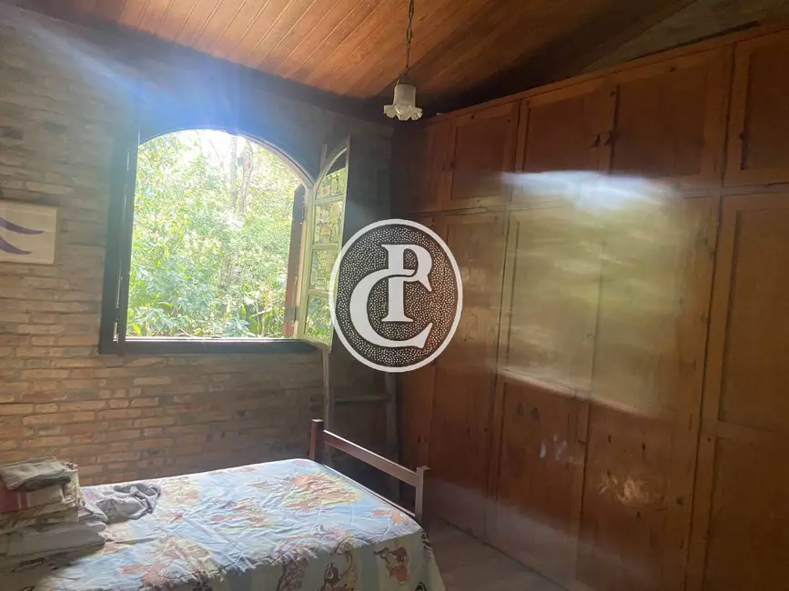 Chácara com 4 quartos à venda, 36000m2 em Jacarei - SP - imagem 4 Foto 4 de Chácara com 4 quartos à venda, 36000m2 em Jacarei - SP