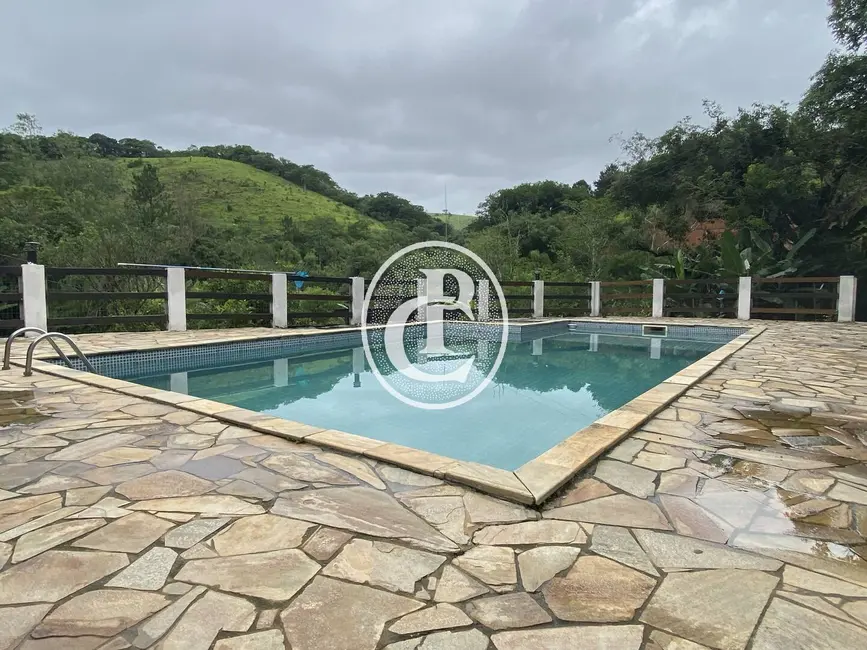 Sítio / Rancho com 3 quartos à venda, 121000m2 em Sao Jose Dos Campos - SP - imagem 1 Foto 1 de Sítio / Rancho com 3 quartos à venda, 121000m2 em Sao Jose Dos Campos - SP