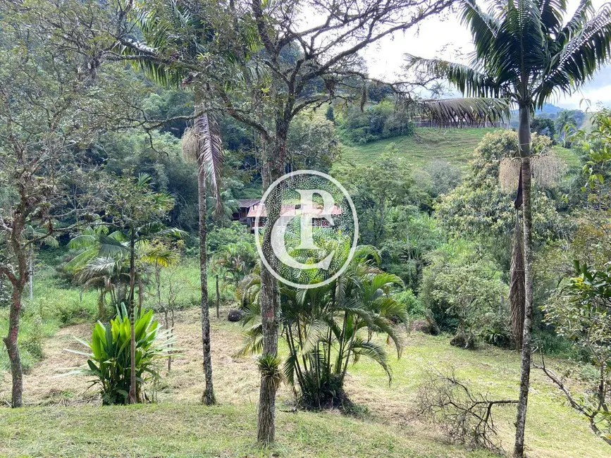 Chácara com 5 quartos à venda, 350m2 em Sao Jose Dos Campos - SP - imagem 9 Foto 9 de Chácara com 5 quartos à venda, 350m2 em Sao Jose Dos Campos - SP