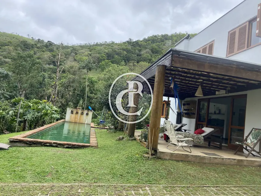 Chácara com 3 quartos à venda, 24000m2 em Sao Jose Dos Campos - SP - imagem 1 Foto 1 de Chácara com 3 quartos à venda, 24000m2 em Sao Jose Dos Campos - SP