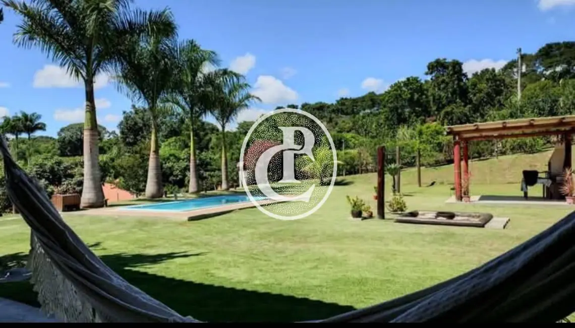 Chácara com 2 quartos à venda, 3200m2 em Paraibuna - SP - imagem 1 Foto 1 de Chácara com 2 quartos à venda, 3200m2 em Paraibuna - SP