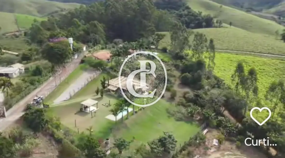 Chácara com 2 quartos à venda, 3200m2 em Paraibuna - SP - imagem 5 Foto 5 de Chácara com 2 quartos à venda, 3200m2 em Paraibuna - SP