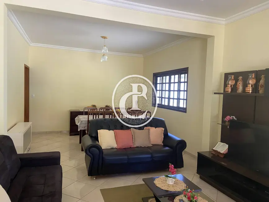 Chácara com 3 quartos à venda, 6000m2 em Jambeiro - SP - imagem 5 Foto 5 de Chácara com 3 quartos à venda, 6000m2 em Jambeiro - SP