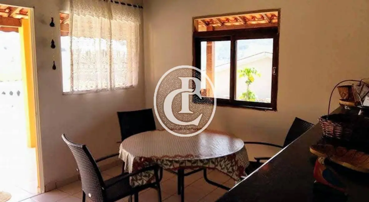Chácara com 2 quartos à venda, 2000m2 em Paraibuna - SP - imagem 8 Foto 8 de Chácara com 2 quartos à venda, 2000m2 em Paraibuna - SP