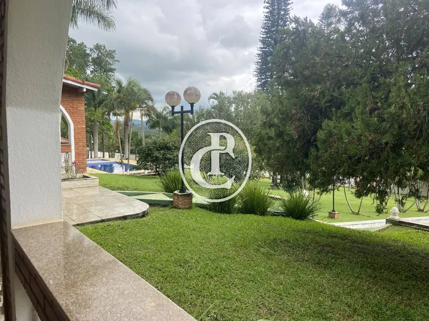 Chácara com 3 quartos à venda, 16000m2 em Veraneio Irajá, Jacarei - SP - imagem 7 Foto 7 de Chácara com 3 quartos à venda, 16000m2 em Veraneio Irajá, Jacarei - SP