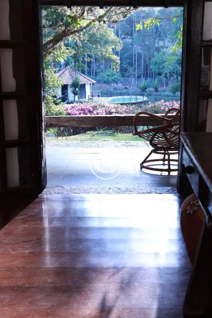 Sítio / Rancho com 4 quartos à venda, 250m2 em Sao Jose Dos Campos - SP - imagem 7 Foto 7 de Sítio / Rancho com 4 quartos à venda, 250m2 em Sao Jose Dos Campos - SP