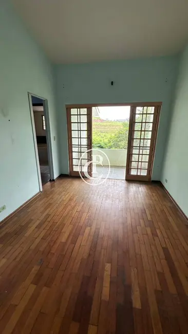 Sobrado com 4 quartos à venda em Sao Jose Dos Campos - SP - imagem 3 Foto 3 de Sobrado com 4 quartos à venda em Sao Jose Dos Campos - SP