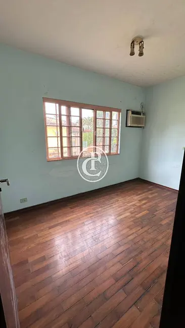Sobrado com 4 quartos à venda em Sao Jose Dos Campos - SP - imagem 7 Foto 7 de Sobrado com 4 quartos à venda em Sao Jose Dos Campos - SP