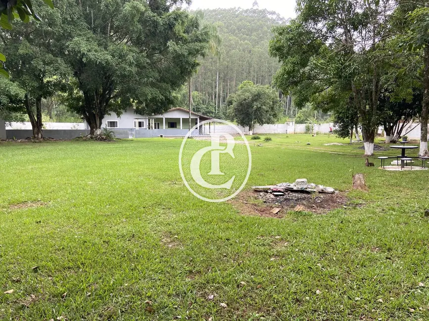 Foto 8 de Chácara com 2 quartos à venda, 2150m2 em Sao Jose Dos Campos - SP