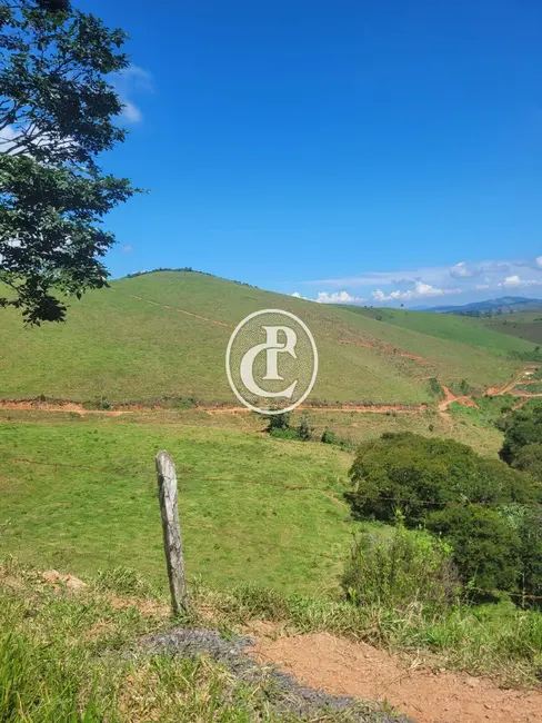 Sítio / Rancho com 3 quartos à venda, 317200m2 em Sao Jose Dos Campos - SP - imagem 8 Foto 8 de Sítio / Rancho com 3 quartos à venda, 317200m2 em Sao Jose Dos Campos - SP