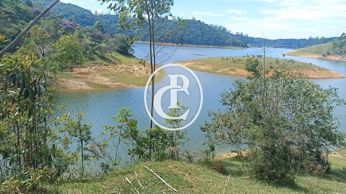 Sítio / Rancho com 1 quarto à venda, 96800m2 em Paraibuna - SP - imagem 1 Foto 1 de Sítio / Rancho com 1 quarto à venda, 96800m2 em Paraibuna - SP