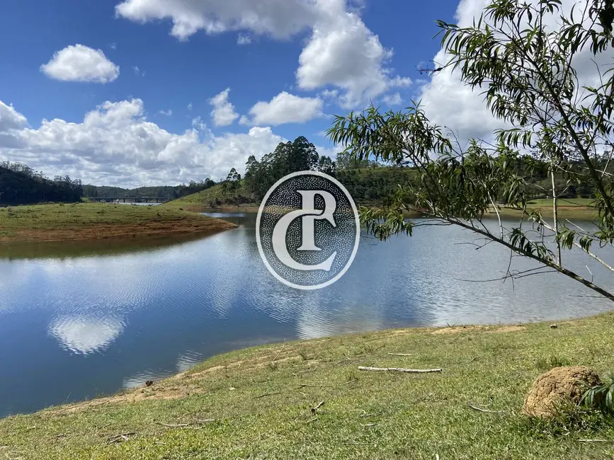 Terreno / Lote à venda, 100000m2 em Paraibuna - SP - imagem 6 Foto 6 de Terreno / Lote à venda, 100000m2 em Paraibuna - SP
