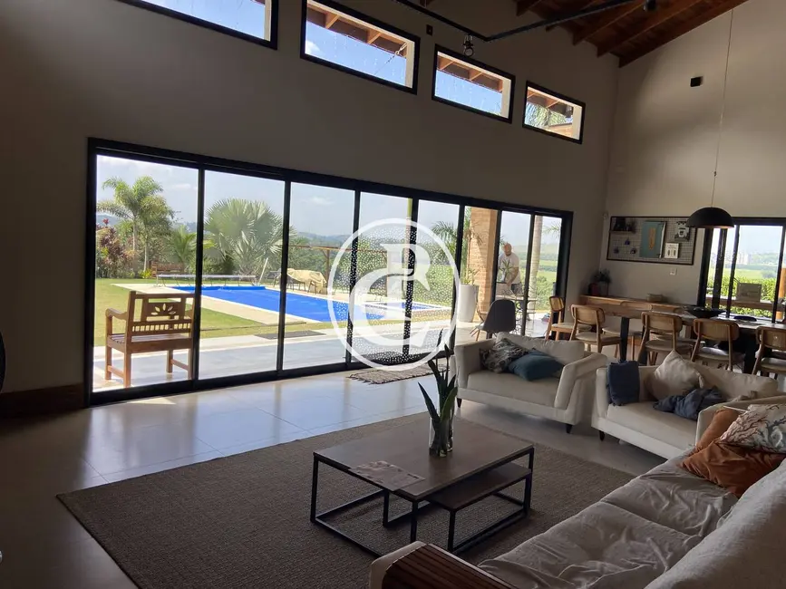 Foto 1 de Chácara com 4 quartos à venda, 40000m2 em Sao Jose Dos Campos - SP