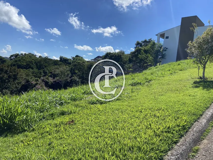 Foto 1 de Terreno / Lote à venda, 1000m2 em Jambeiro - SP