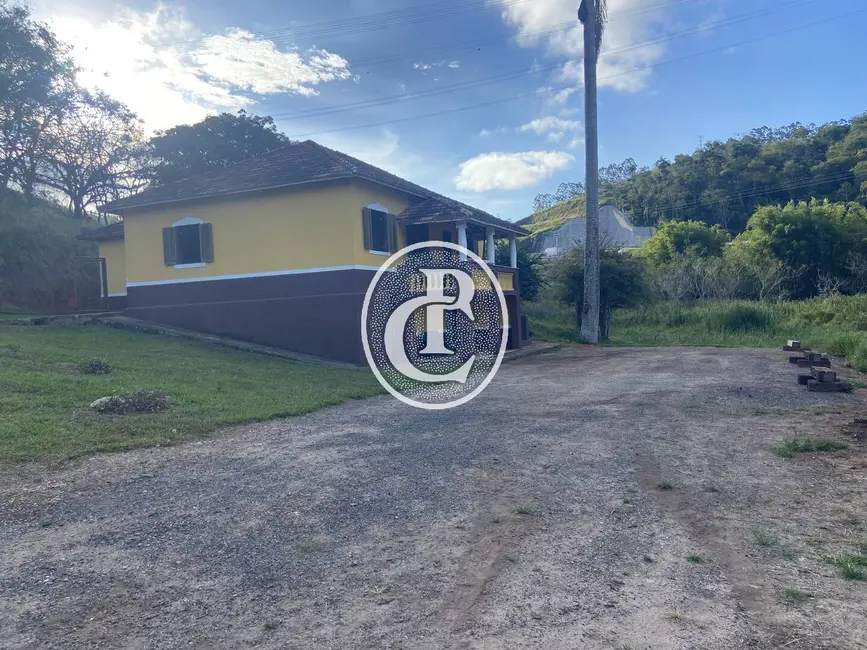Foto 1 de Sítio / Rancho com 3 quartos à venda, 60000m2 em Jambeiro - SP