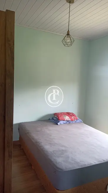 Chácara com 3 quartos à venda, 1000m2 em Paraibuna - SP - imagem 4 Foto 4 de Chácara com 3 quartos à venda, 1000m2 em Paraibuna - SP
