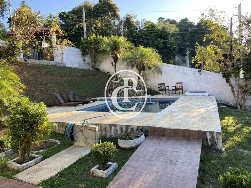 Casa com 3 quartos à venda, 1660m2 em Sao Jose Dos Campos - SP - imagem 9 Foto 9 de Casa com 3 quartos à venda, 1660m2 em Sao Jose Dos Campos - SP