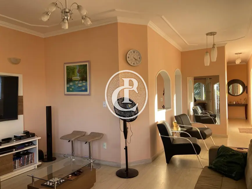 Casa com 3 quartos à venda, 1660m2 em Sao Jose Dos Campos - SP - imagem 5 Foto 5 de Casa com 3 quartos à venda, 1660m2 em Sao Jose Dos Campos - SP