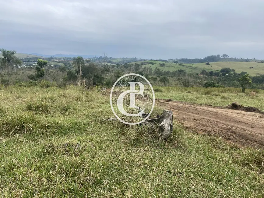 Foto 10 de Chácara à venda, 21000m2 em Jardim Califórnia, Jacarei - SP