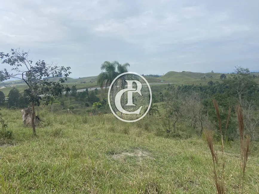 Foto 18 de Chácara à venda, 21000m2 em Jardim Califórnia, Jacarei - SP