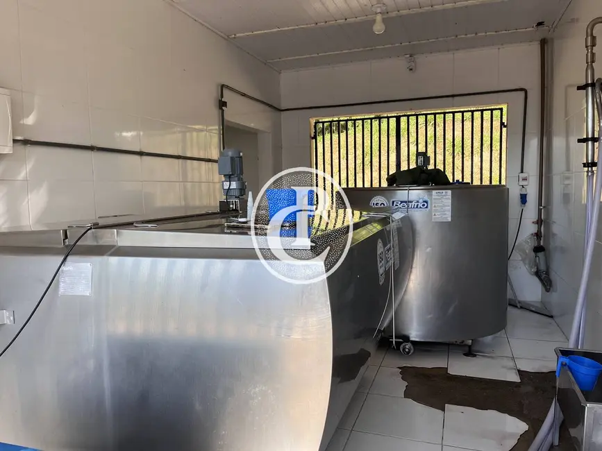 Foto 6 de Fazenda / Haras com 2 quartos à venda, 56m2 em Pindamonhangaba - SP