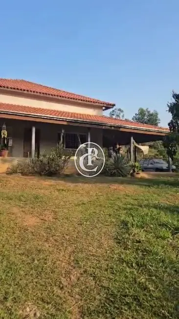 Chácara com 4 quartos à venda, 3800m2 em Jambeiro - SP - imagem 2 Foto 2 de Chácara com 4 quartos à venda, 3800m2 em Jambeiro - SP
