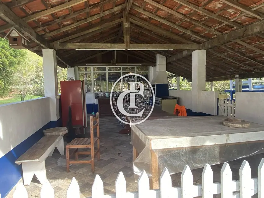 Sítio / Rancho com 2 quartos à venda, 1500m2 em Sao Jose Dos Campos - SP - imagem 3 Foto 3 de Sítio / Rancho com 2 quartos à venda, 1500m2 em Sao Jose Dos Campos - SP