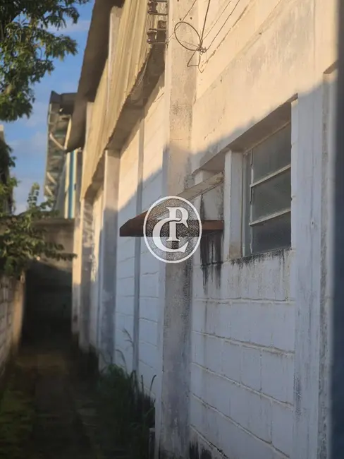 Armazém / Galpão à venda e para alugar, 300m2 em Sao Jose Dos Campos - SP - imagem 5 Foto 5 de Armazém / Galpão à venda e para alugar, 300m2 em Sao Jose Dos Campos - SP