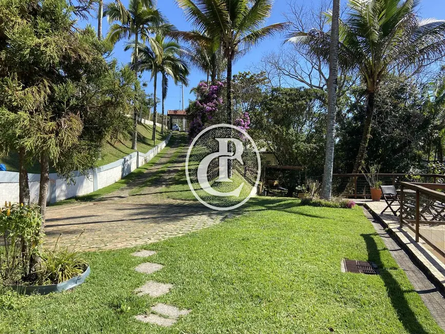 Chácara com 4 quartos à venda, 300m2 em Sao Jose Dos Campos - SP - imagem 8 Foto 8 de Chácara com 4 quartos à venda, 300m2 em Sao Jose Dos Campos - SP