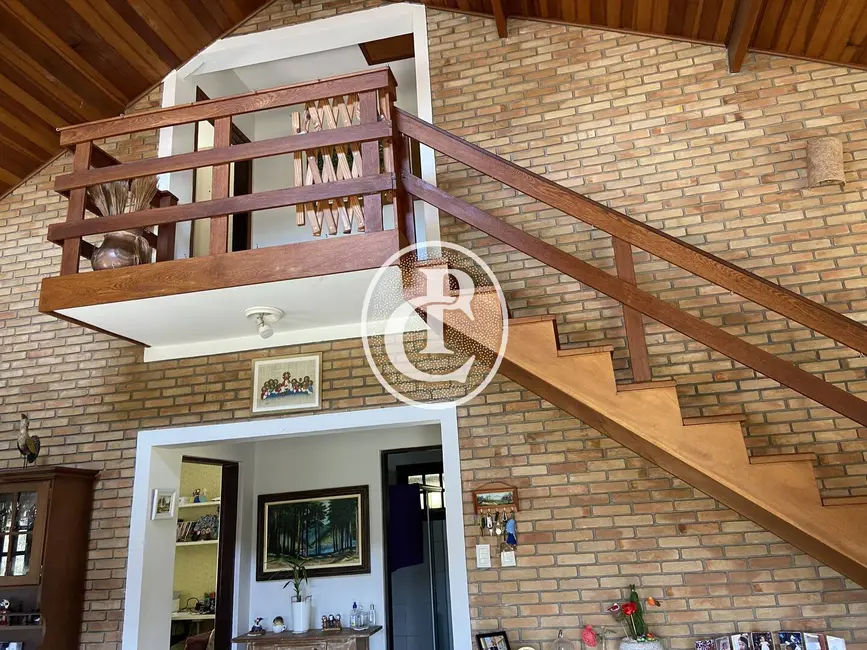 Chácara com 4 quartos à venda, 300m2 em Sao Jose Dos Campos - SP - imagem 9 Foto 9 de Chácara com 4 quartos à venda, 300m2 em Sao Jose Dos Campos - SP