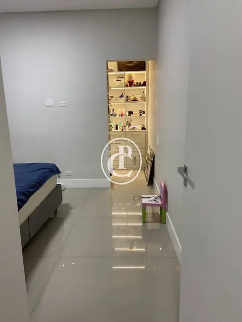 Casa com 3 quartos à venda, 250m2 em Cacapava - SP - imagem 3 Foto 3 de Casa com 3 quartos à venda, 250m2 em Cacapava - SP