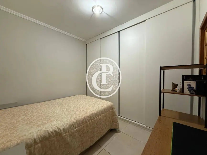 Foto 3 de Chácara com 1 quarto à venda, 2000m2 em Sao Jose Dos Campos - SP