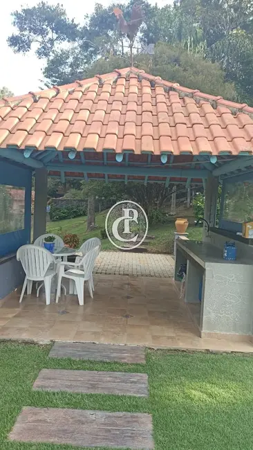 Chácara com 3 quartos à venda, 250m2 em Jambeiro - SP - imagem 6 Foto 6 de Chácara com 3 quartos à venda, 250m2 em Jambeiro - SP