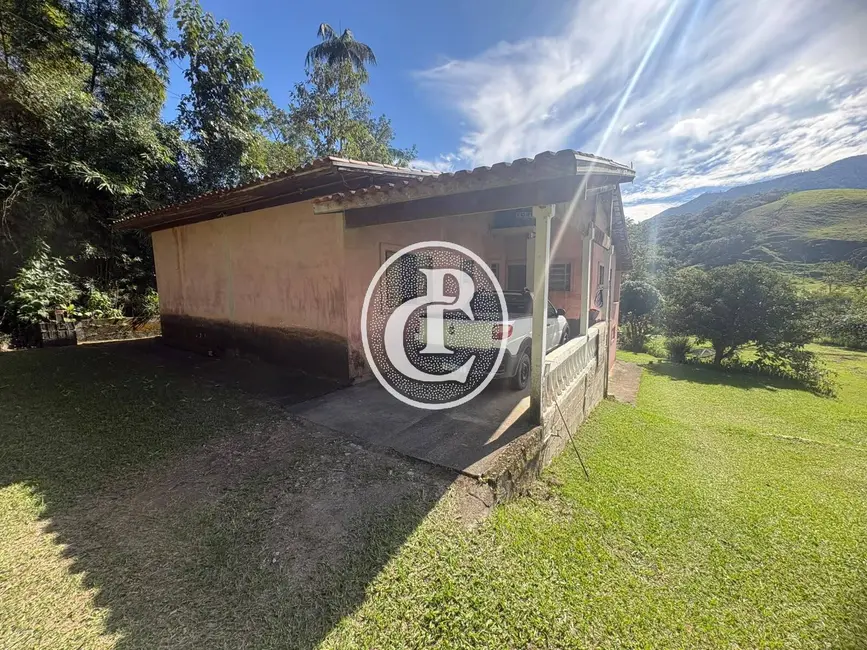 Foto 1 de Chácara com 2 quartos à venda, 250m2 em Sao Jose Dos Campos - SP