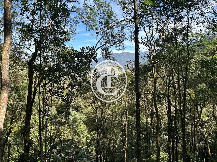 Sítio / Rancho com 3 quartos à venda, 460m2 em Sao Jose Dos Campos - SP - imagem 9 Foto 9 de Sítio / Rancho com 3 quartos à venda, 460m2 em Sao Jose Dos Campos - SP