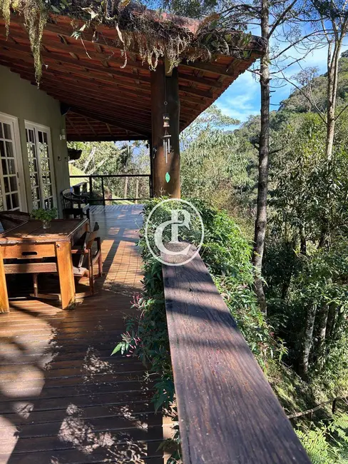 Sítio / Rancho com 3 quartos à venda, 150m2 em Sao Jose Dos Campos - SP - imagem 1 Foto 1 de Sítio / Rancho com 3 quartos à venda, 150m2 em Sao Jose Dos Campos - SP