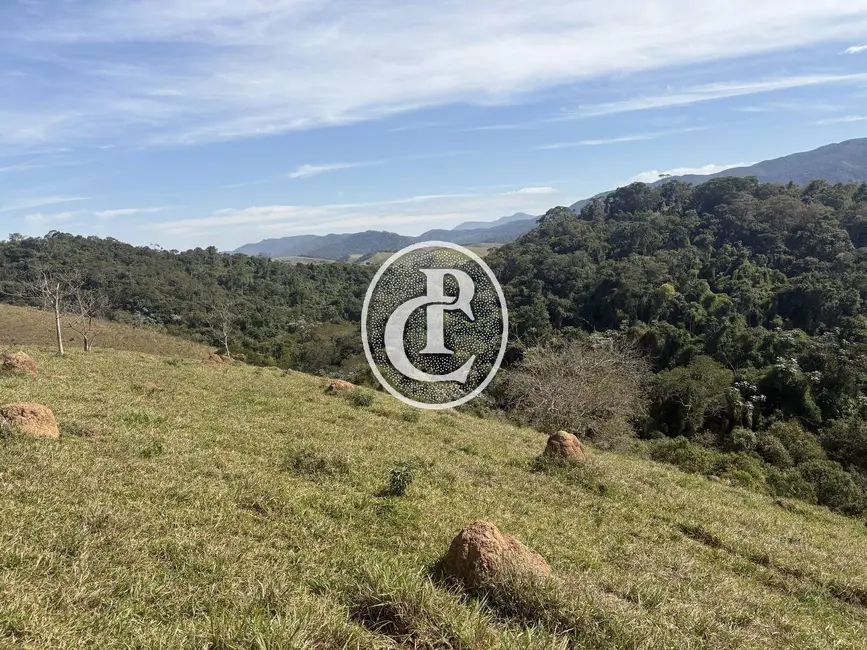 Sítio / Rancho à venda, 121000m2 em Sao Jose Dos Campos - SP - imagem 4 Foto 4 de Sítio / Rancho à venda, 121000m2 em Sao Jose Dos Campos - SP