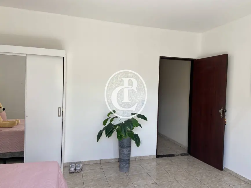 Sobrado com 4 quartos à venda, 250m2 em Sao Jose Dos Campos - SP - imagem 6 Foto 6 de Sobrado com 4 quartos à venda, 250m2 em Sao Jose Dos Campos - SP