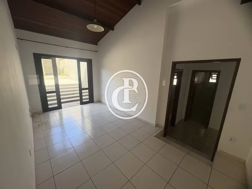 Casa com 3 quartos à venda, 100m2 em Sao Jose Dos Campos - SP - imagem 1 Foto 1 de Casa com 3 quartos à venda, 100m2 em Sao Jose Dos Campos - SP