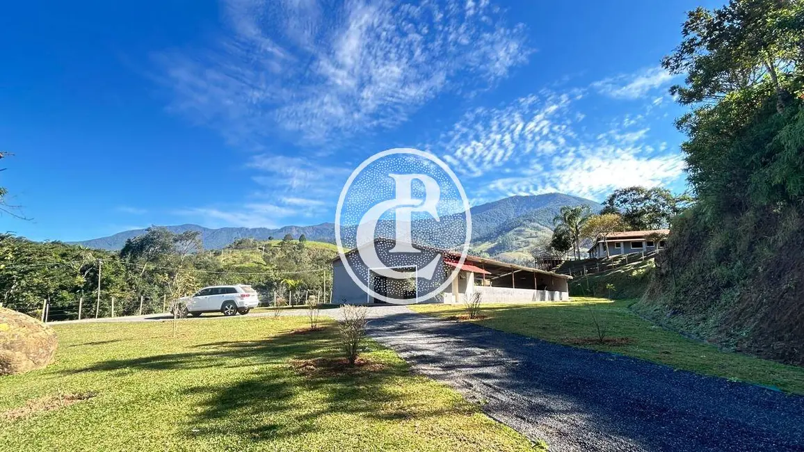 Fazenda / Haras com 10 quartos à venda, 80m2 em Sao Jose Dos Campos - SP - imagem 8 Foto 8 de Fazenda / Haras com 10 quartos à venda, 80m2 em Sao Jose Dos Campos - SP