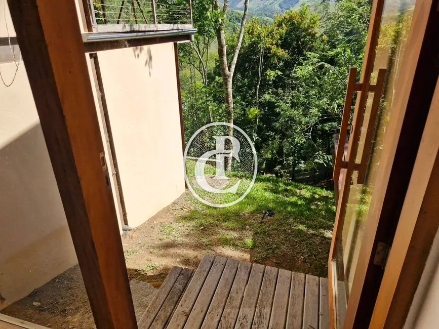 Chácara com 3 quartos à venda, 20m2 em Sao Jose Dos Campos - SP - imagem 5 Foto 5 de Chácara com 3 quartos à venda, 20m2 em Sao Jose Dos Campos - SP