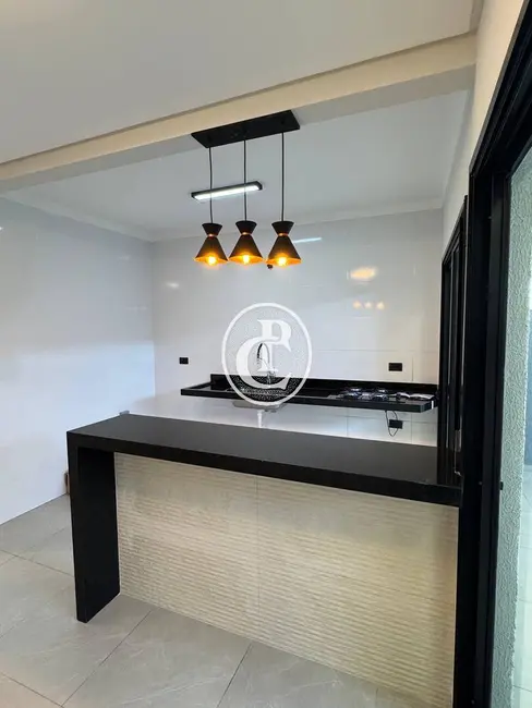 Foto 3 de Casa com 3 quartos à venda, 200m2 em Sao Jose Dos Campos - SP