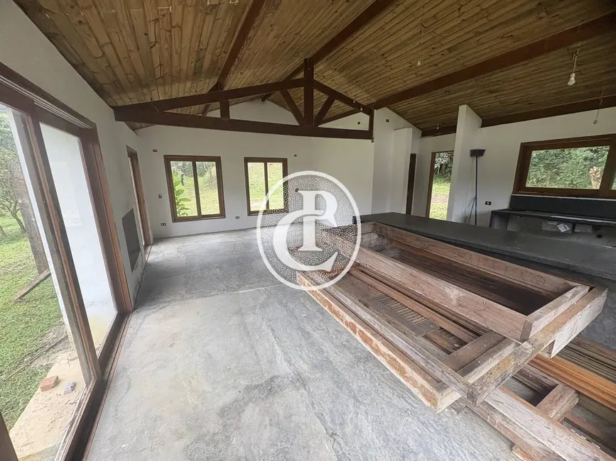Chácara com 1 quarto à venda, 24200m2 em Sao Jose Dos Campos - SP - imagem 8 Foto 8 de Chácara com 1 quarto à venda, 24200m2 em Sao Jose Dos Campos - SP