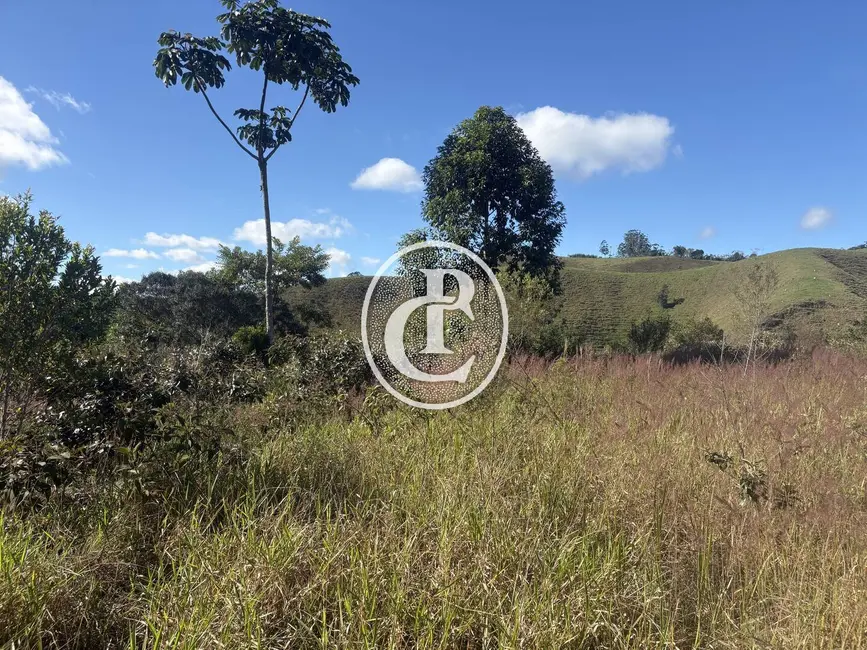 Chácara com 4 quartos à venda, 200m2 em Sao Jose Dos Campos - SP - imagem 4 Foto 4 de Chácara com 4 quartos à venda, 200m2 em Sao Jose Dos Campos - SP